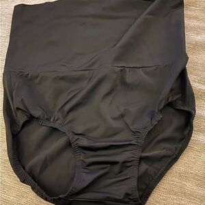 B Dancewear Black High-Waisted Dance Bottoms XXL